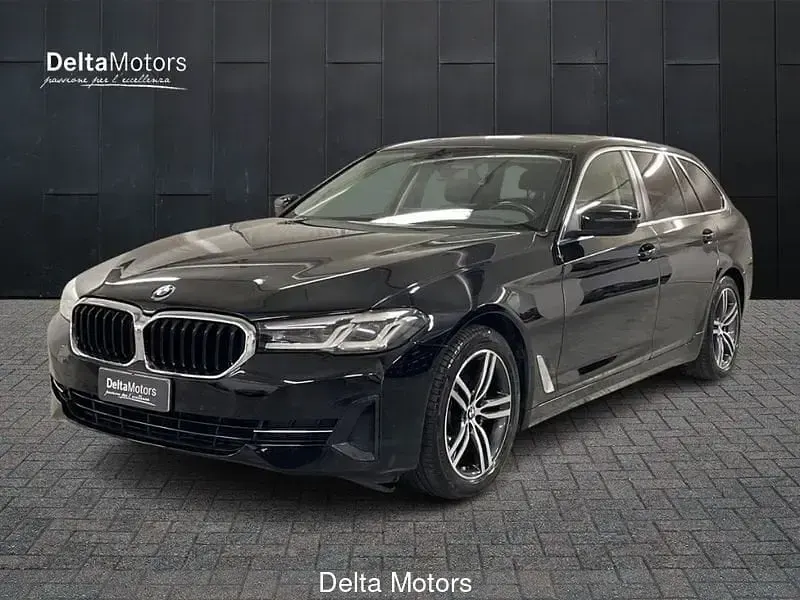 Usata BMW 520 Luxury Line 190 CV (139 kW) 2022 Berlina