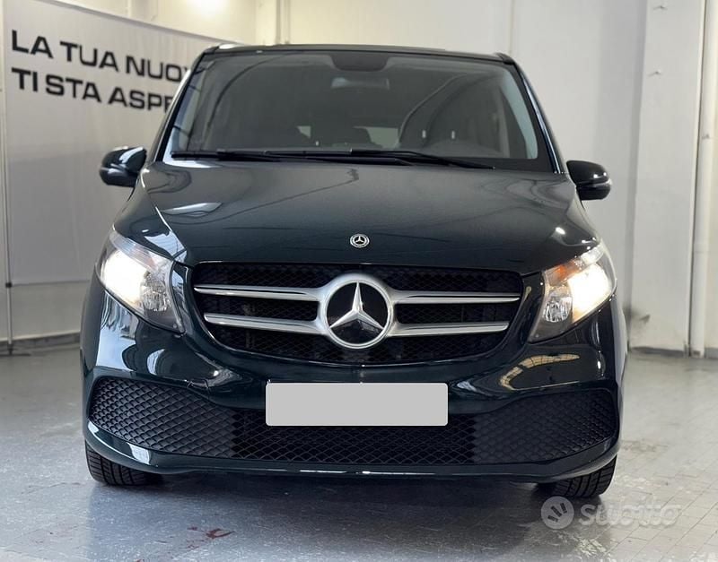 Usata Mercedes V220 Style 163 CV (119 kW) 2019 Verde Monovolume