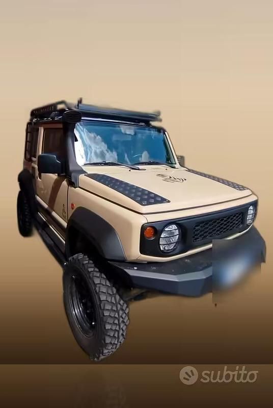 Usata Suzuki Jimny Adventure 102 CV (75 kW) 2023 Verde SUV