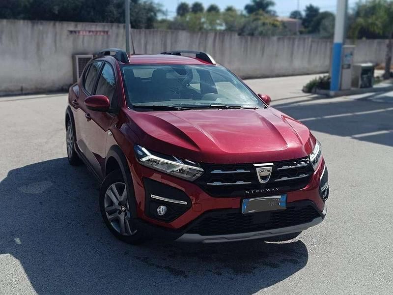 Usata Dacia Sandero Comfort 101 CV (74 kW) 2021 Rosso