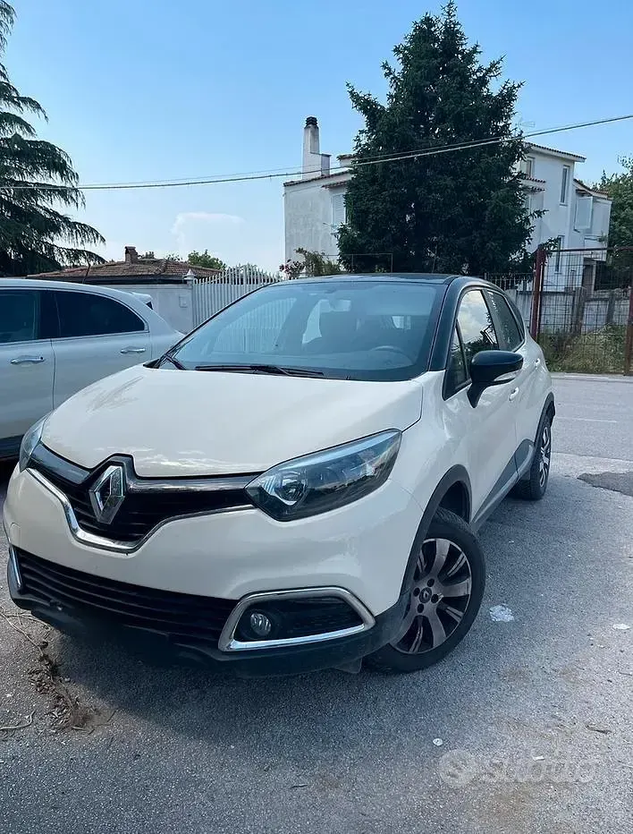 Usata Renault Captur 110 CV (80 kW) 2017 SUV