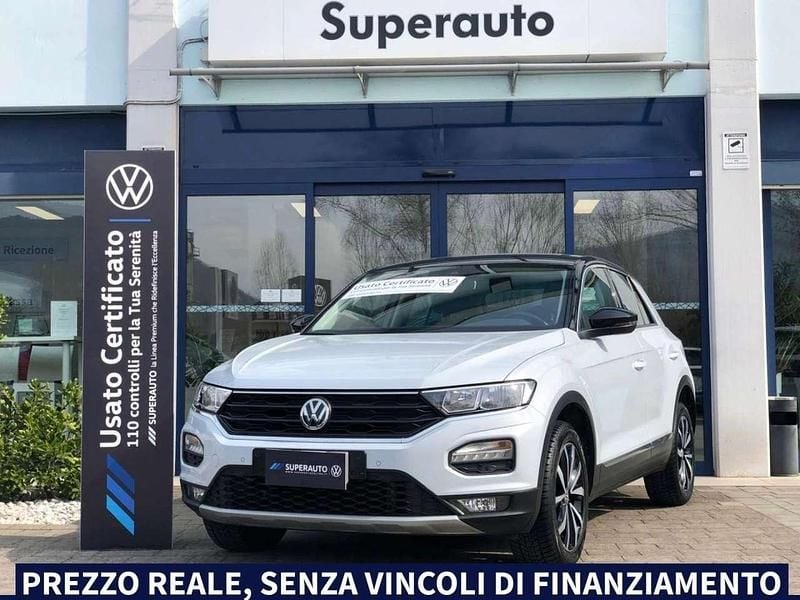 Usata VW T-Roc Style 116 CV (85 kW) 2019 White silver SUV