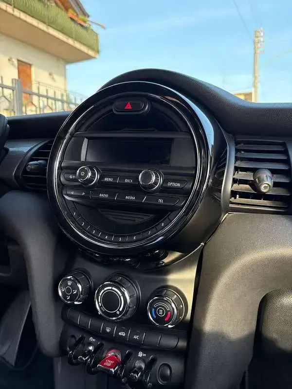 Usata Mini Cooper 136 CV (100 kW) 2018 Utilitaria