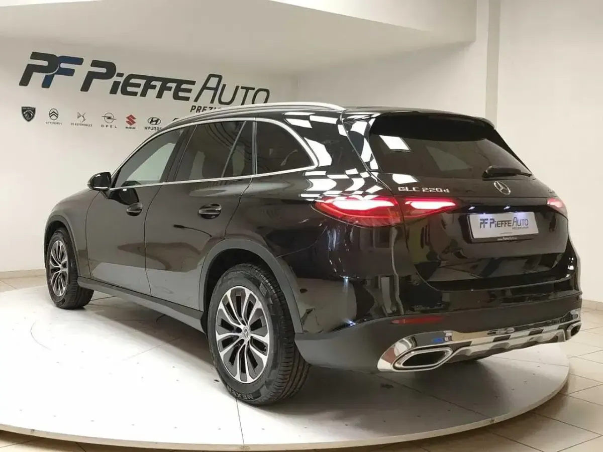 Usata Mercedes GLC220 Advanced Plus 197 CV (144 kW) 2023 Nero SUV