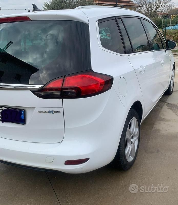 Usata Opel Zafira 150 CV (110 kW) 2012 Monovolume