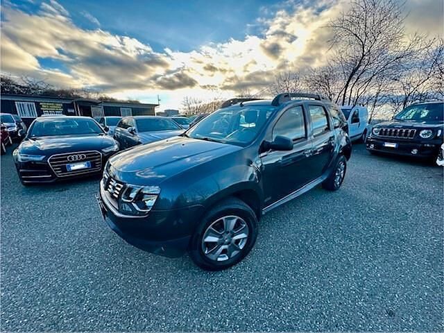 Usata Dacia Duster Lauréate 110 CV (80 kW) 2016 Verde Station wagon