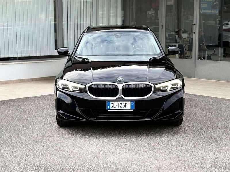 Usata BMW 320 190 CV (139 kW) 2022 Nero Station wagon