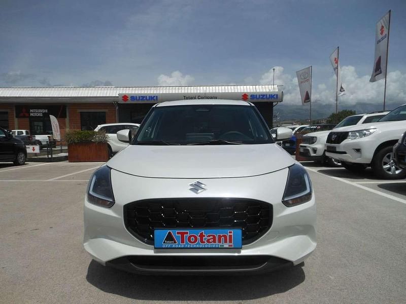 Nuova Suzuki Swift 82 CV (60 kW) 2025 Bianco Utilitaria
