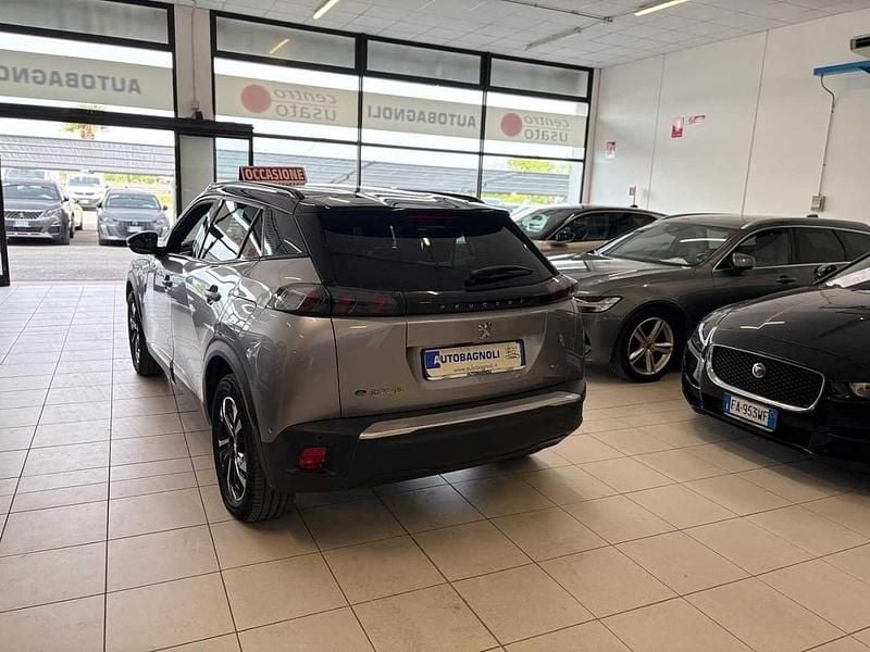 Usata Peugeot e-2008 GT 56 kW (77 CV) 2021 Grigio SUV