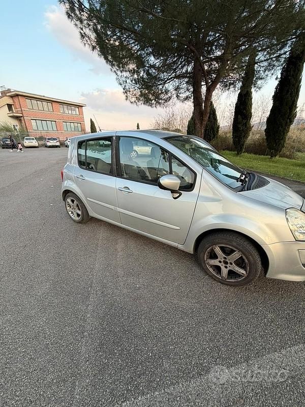 Usata Renault Modus 2008 Grigio Monovolume