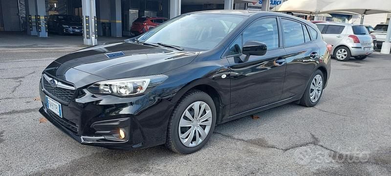 Usata Subaru Impreza 114 CV (83 kW) 2018 Nero Berlina