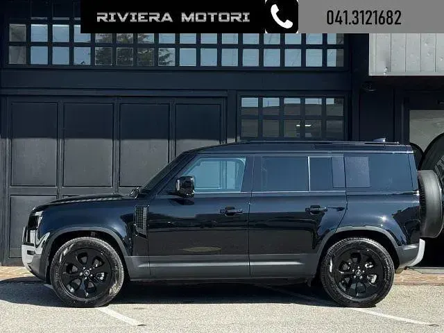 Usata Land Rover Defender S 199 CV (146 kW) 2025 Nero SUV
