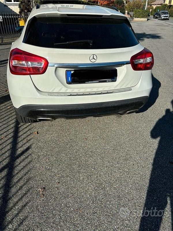 Usata Mercedes GLA200 Premium 136 CV (100 kW) 2016 SUV