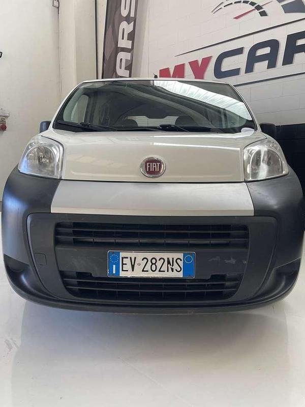 Usata Fiat Qubo Trekking 75 CV (55 kW) 2014 Bianco Monovolume