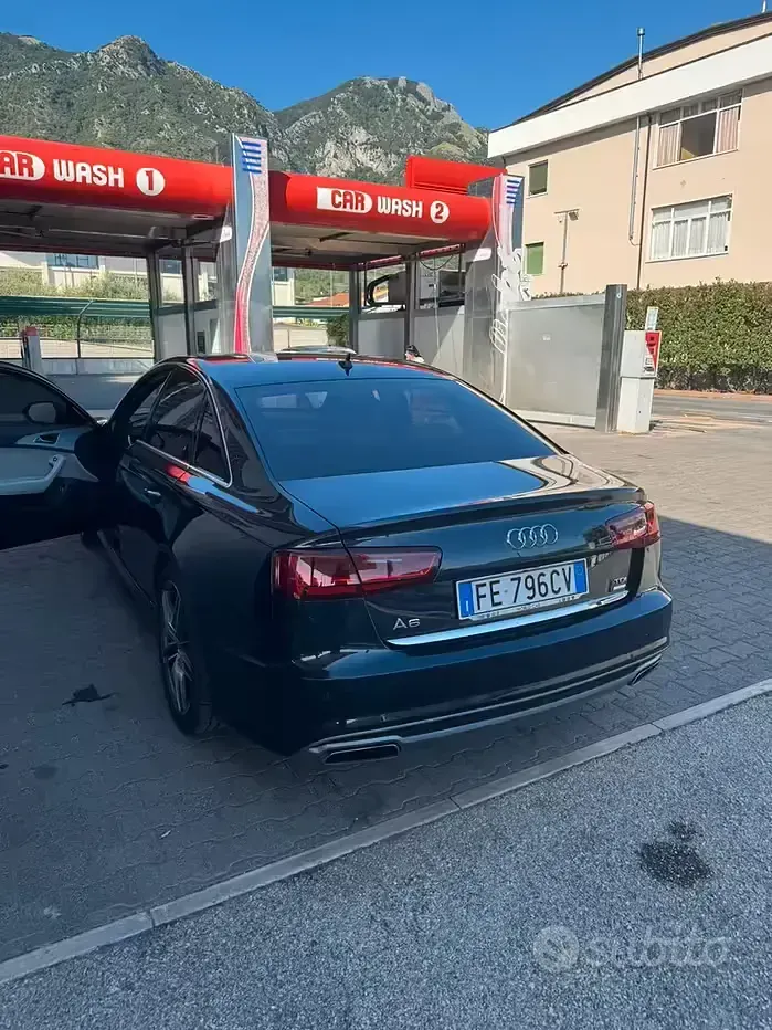 Usata Audi A6 Business Plus 190 CV (139 kW) 2016 Blu Berlina