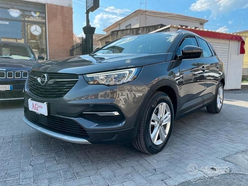 Grigio Usata 2021 Opel Grandland X Elegance SUV | 16.999 € (Buon prezzo) - Immagine 1/4