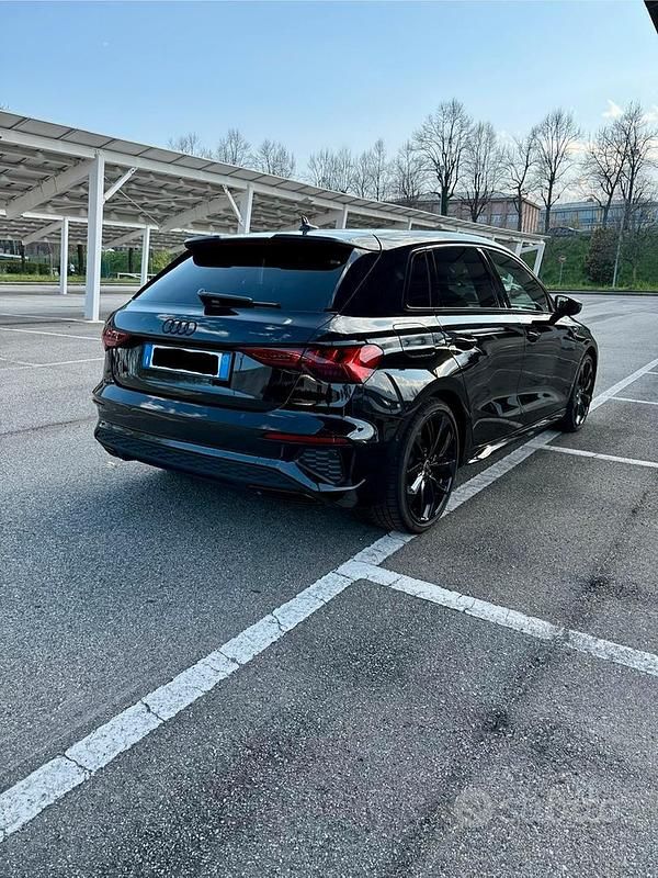 Usata Audi A3 S-Line 150 CV (110 kW) 2024 Nero Berlina