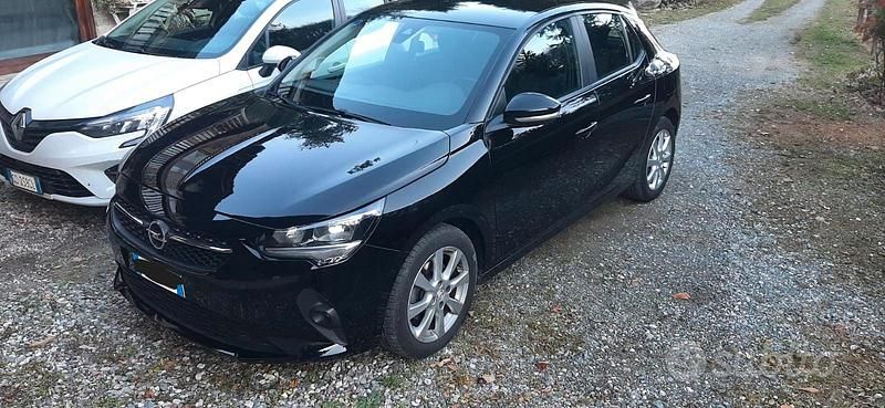 Używany Opel Corsa Edition 101 KM (74 kW) 2021 Czarny Sedan/Limuzyna