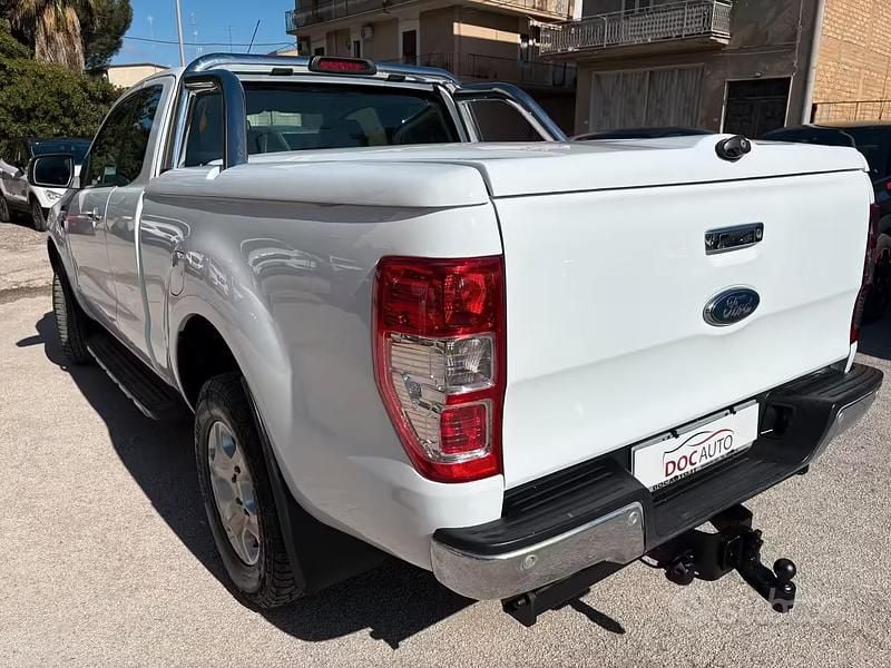 Usata Ford Ranger Limited 200 CV (147 kW) 2016 Bianco Pick-up