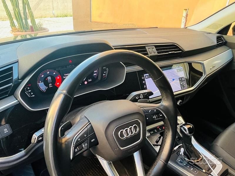 Usata Audi Q3 Business 150 CV (110 kW) 2021 Nero SUV