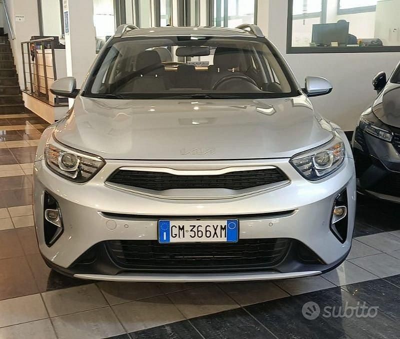 Usata Kia Stonic Urban 84 CV (61 kW) 2023 Grigio SUV