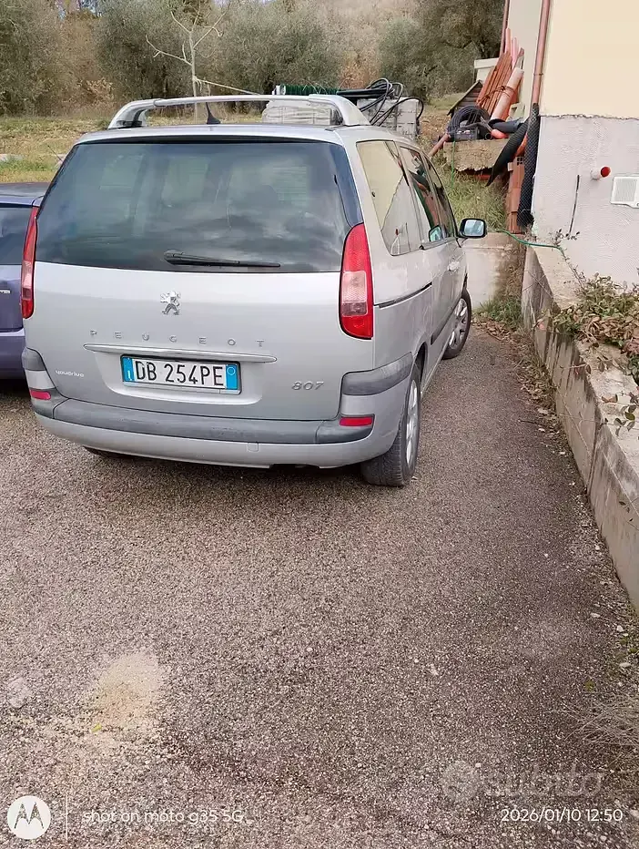 Usata Peugeot 807 120 CV (88 kW) 2006 Grigio Monovolume
