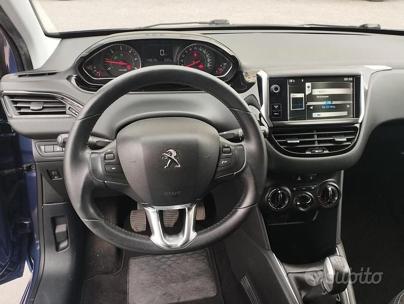 Usata Peugeot 208 Allure 68 CV (50 kW) 2013 Blu Utilitaria