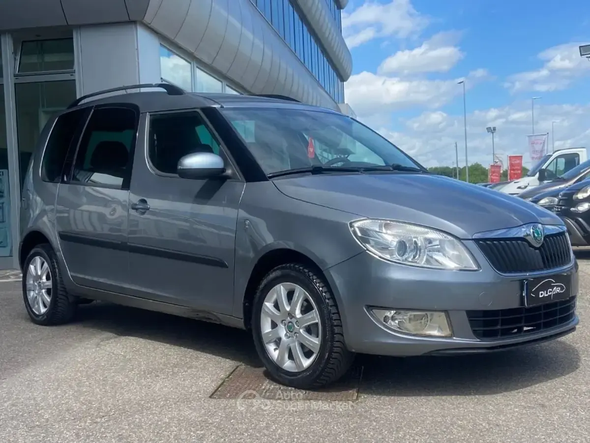 Usata Skoda Roomster Style 86 CV (63 kW) 2011 Grigio Monovolume