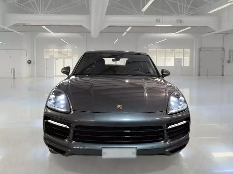 Usata Porsche Cayenne 340 CV (250 kW) 2022 Grigio SUV