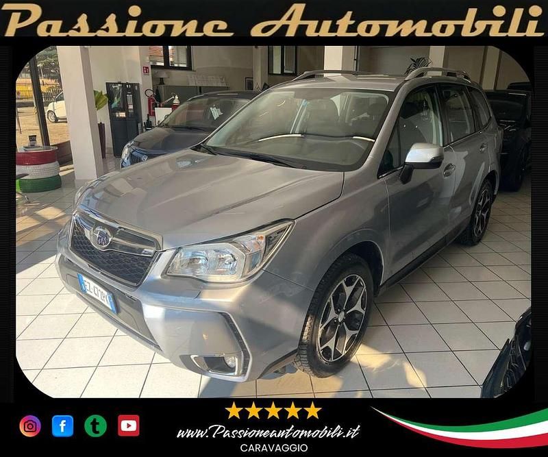 Usata Subaru Forester Trend 147 CV (108 kW) 2015 Argento SUV