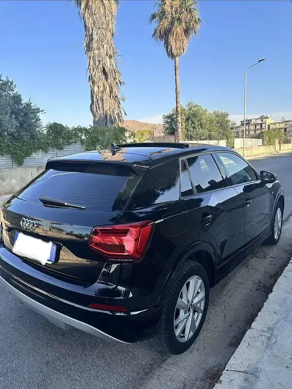 Usata Audi Q2 Sport 116 CV (85 kW) 2017 Nero SUV