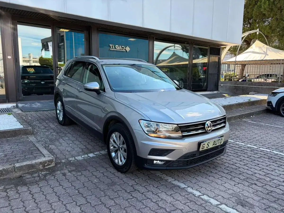 Usata VW Tiguan Advance 150 CV (110 kW) 2020 Argento SUV