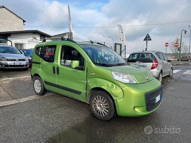 Usata Fiat Qubo Trekking 95 CV (69 kW) 2011 Verde Monovolume