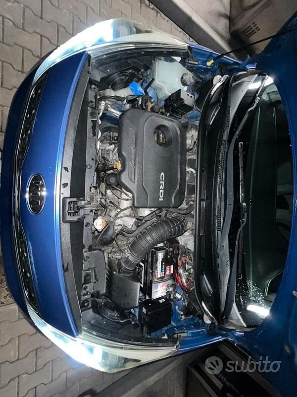 Usata Kia Rio 75 CV (55 kW) 2012 Blu Berlina