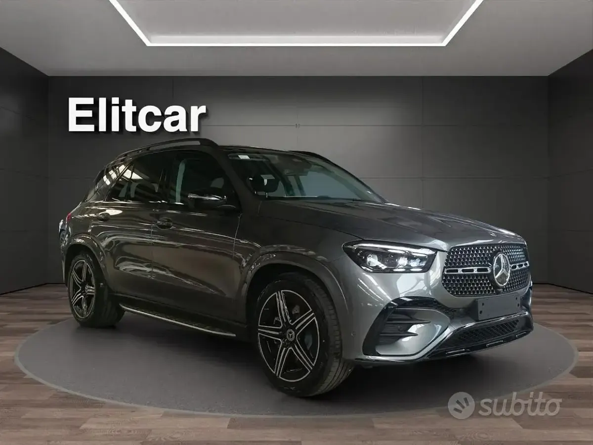 Nuova Mercedes GLE350 AMG 197 CV (144 kW) 2026 Grigio SUV
