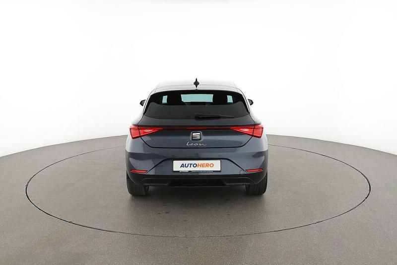 Usata Seat Leon Style 150 CV (110 kW) 2025 Grigio Berlina