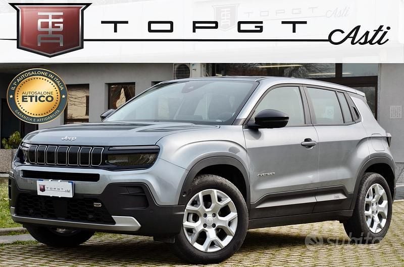 Usata Jeep Avenger Altitude 101 CV (74 kW) 2023 Grigio SUV