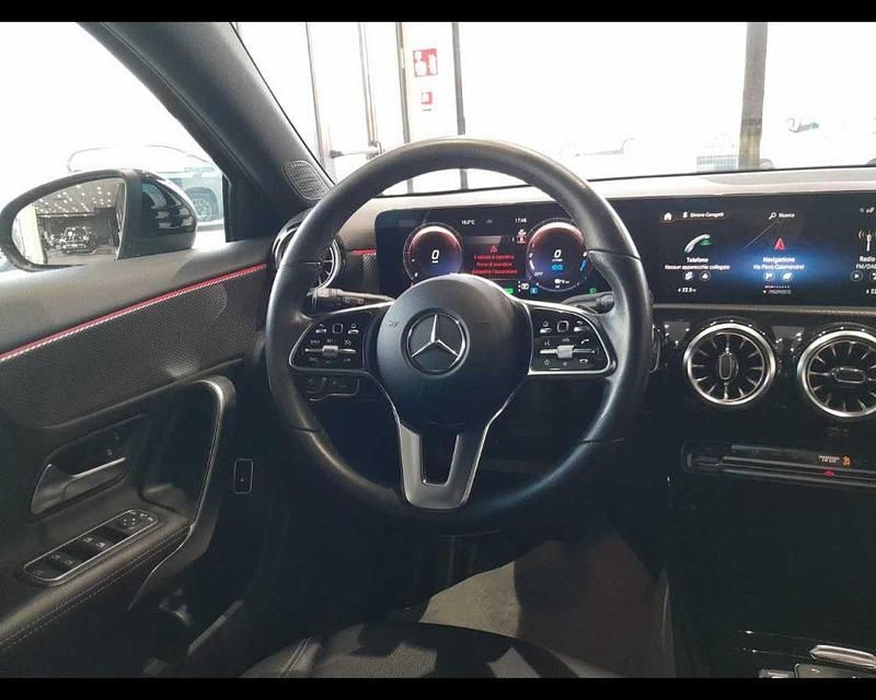 Usata Mercedes A250 161 CV (118 kW) 2022 Vari colori Berlina