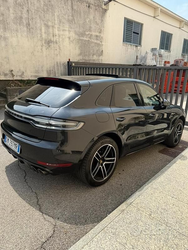 Usata 2019 Porsche Macan SUV | 47.900 € (Molto cara) - Immagine 1/4