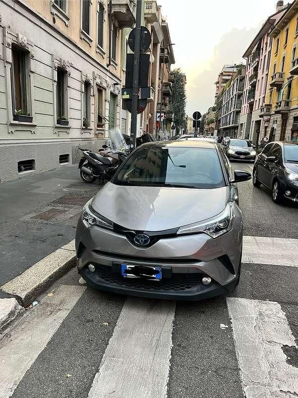 Usata 2018 Toyota C-HR Style SUV | 13.500 € (Ottimo prezzo) - Immagine 1/4