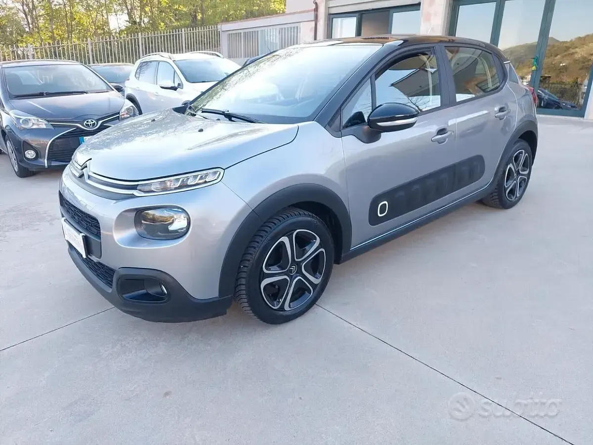 Usata Citroën C3 Shine 102 CV (75 kW) 2019 Grigio Utilitaria