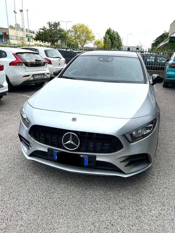 Usata Mercedes A250 Premium Plus 218 CV (160 kW) 2021 Argento Berlina