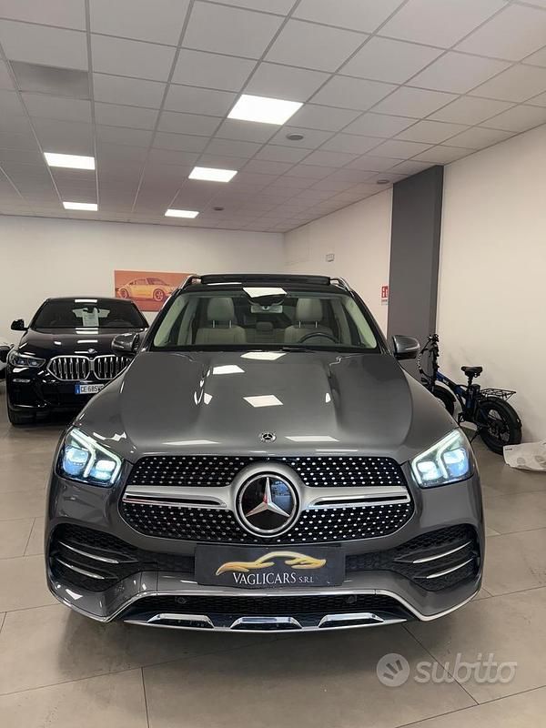 Usado Mercedes GLE300 Premium Plus 245 CV (180 kW) 2020 Gris SUV