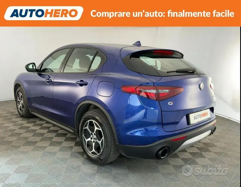 Usata Alfa Romeo Stelvio 190 CV (139 kW) 2022 Bluazzurro SUV