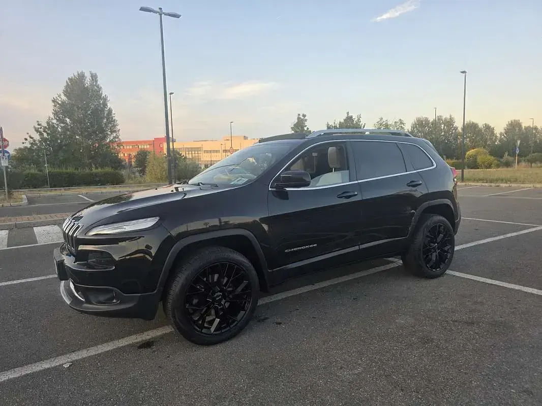 Usata Jeep Cherokee Limited 200 CV (147 kW) 2015 SUV
