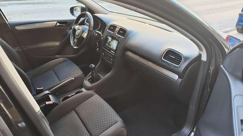 Usata VW Golf VI Highline 105 CV (77 kW) 2011 Nero Utilitaria