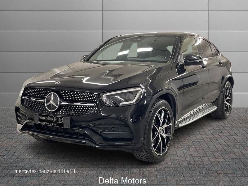 Usata Mercedes GLC300 Premium Plus 306 CV (225 kW) 2023 Nero ossidiana Coupé