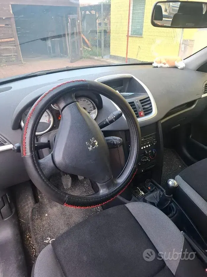 Usata Peugeot 207 73 CV (53 kW) 2009 Grigio Berlina