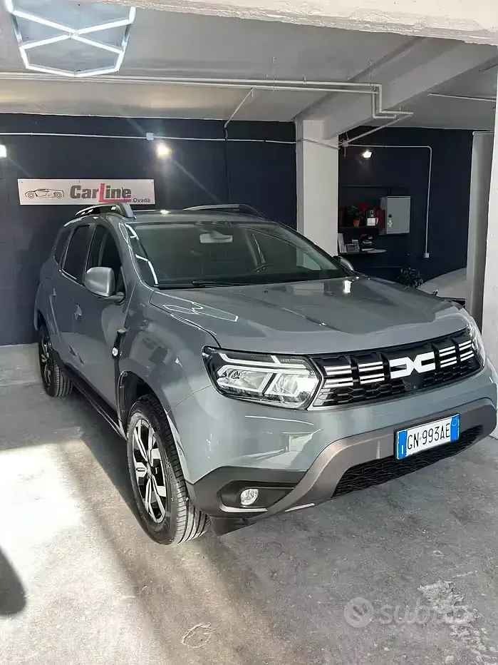 Usata Dacia Duster 101 CV (74 kW) 2023 Grigio SUV