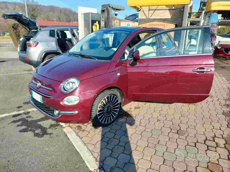 Usata Fiat 500 Lounge 69 CV (50 kW) 2016 Lilla Utilitaria
